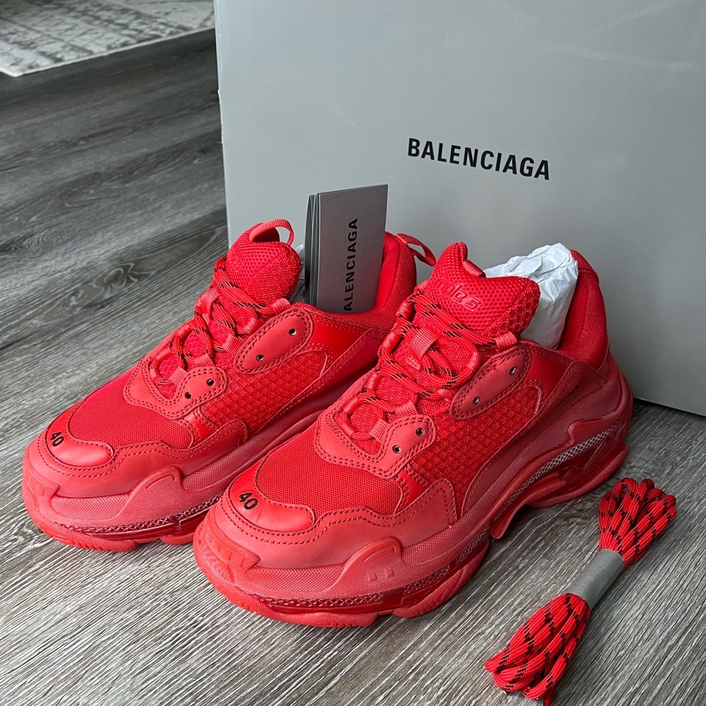 Balenciaga Triple S